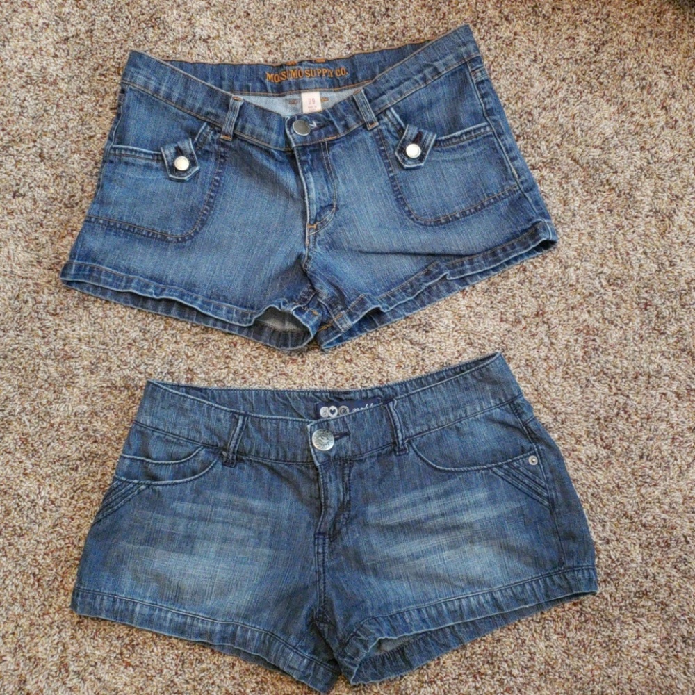 SOLD 2 Junior's Jean shorts